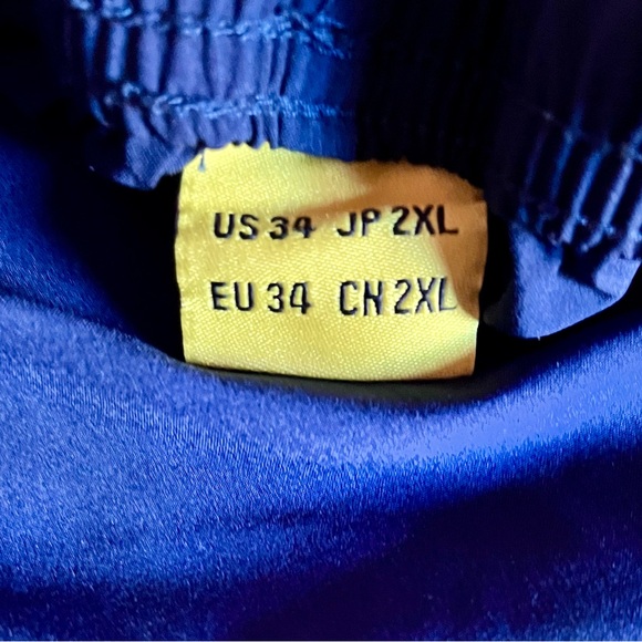 Men's Navy Blue breathable sweat resistant workout Pants - Picture 3 of 10